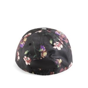 TOTES OS BLACK FLORAL